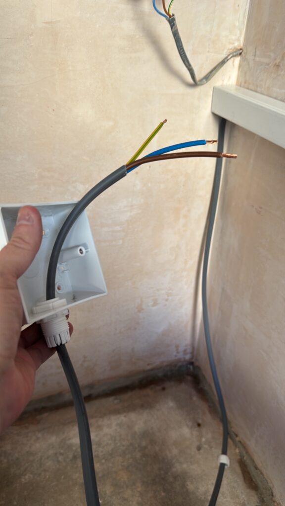 Re-installing the hob and cooker feed