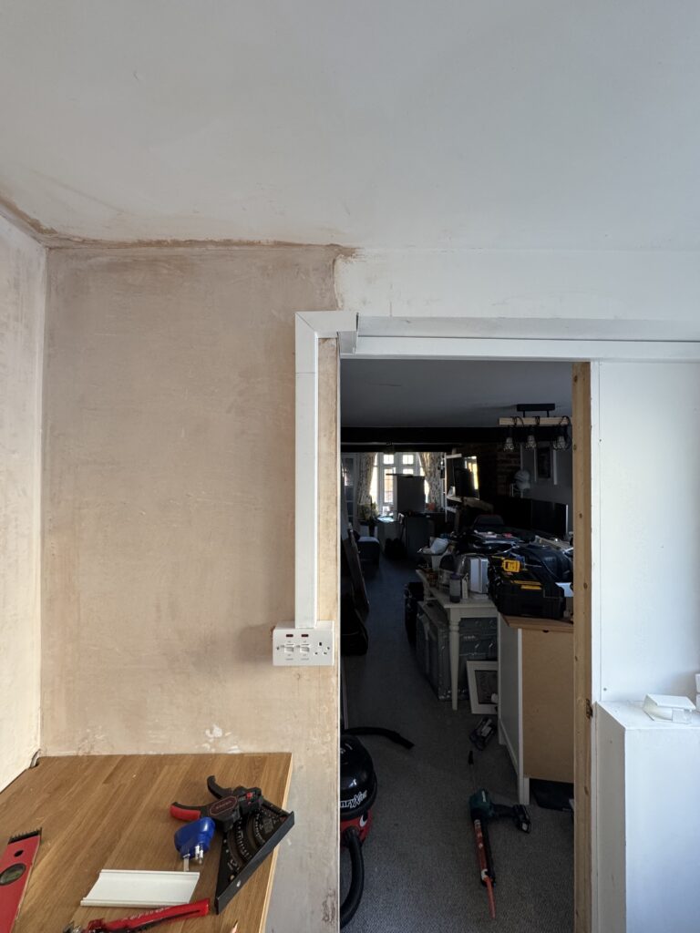 Re-installing the hob and cooker feed