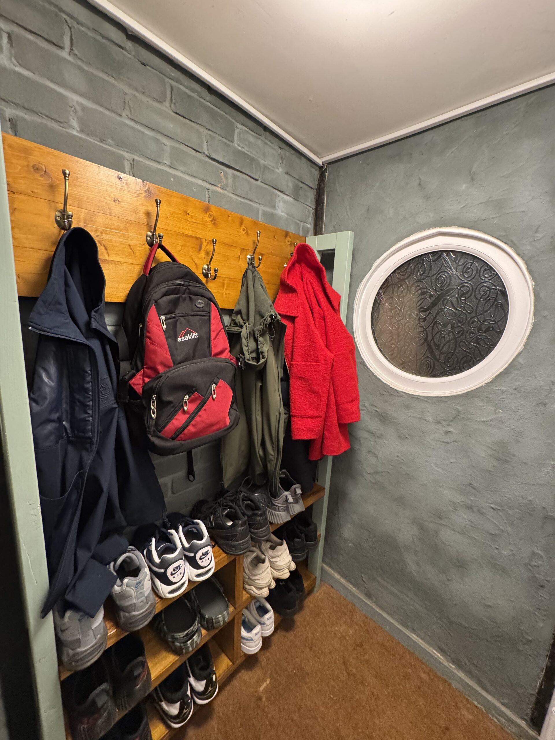 Project: Shoe and Coat Rack – Part 2